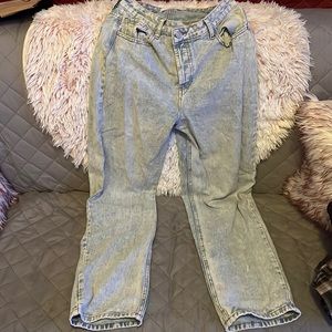 size 3 baggy 90s straight jeans